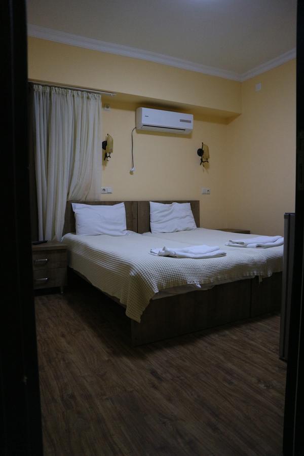 Batusihotel Batumi Exterior photo
